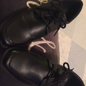 Smartfit boys dress shoes. Black. Size 3